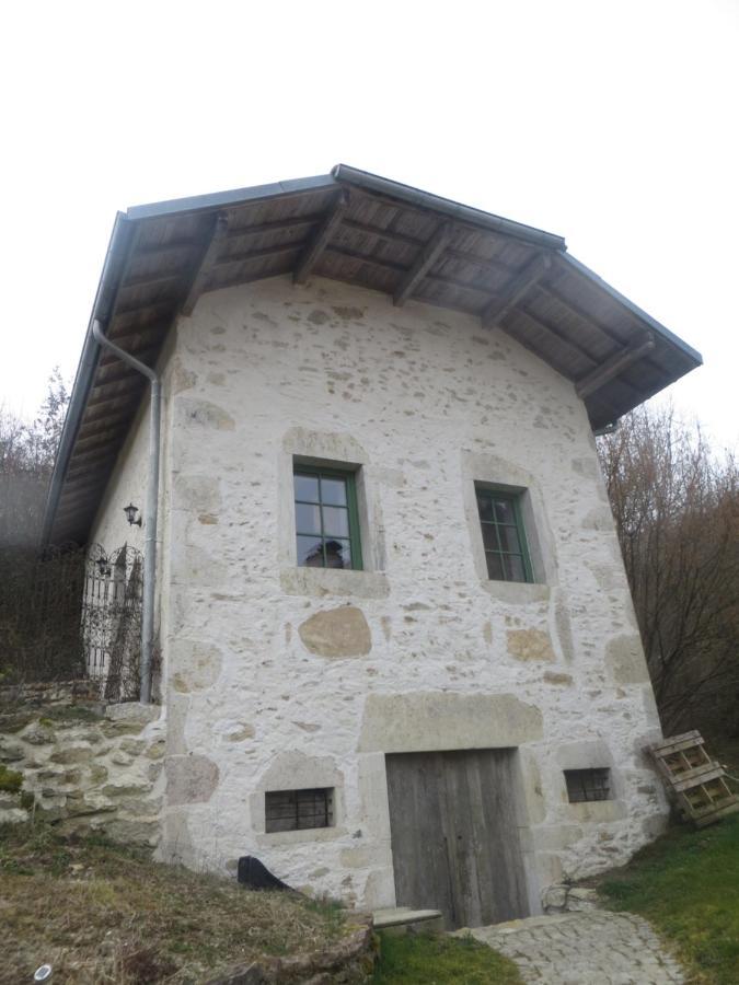 L'Hermitage Yenne Екстер'єр фото